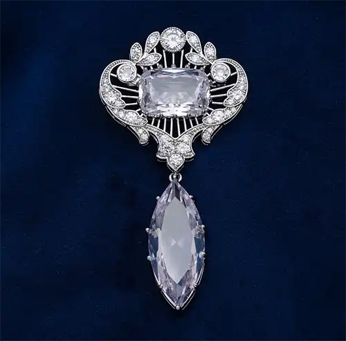 The Cullinan Brooch